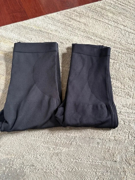 2 pair Shapermint High-Waist Black Sculpting Leggings 1 Small & 1 Medium - Picture 7 of 7